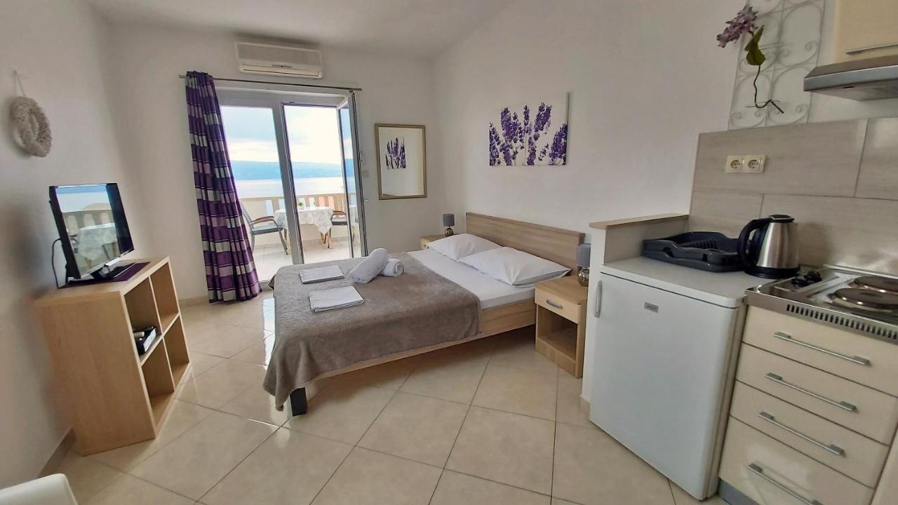 Apartments Nemira Omis Ngoại thất bức ảnh