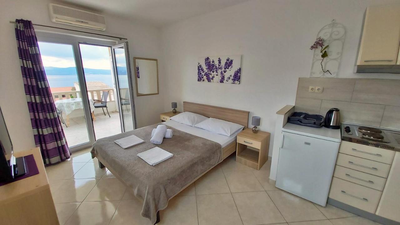 Apartments Nemira Omis Ngoại thất bức ảnh