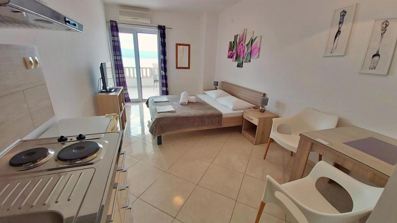 Apartments Nemira Omis Ngoại thất bức ảnh