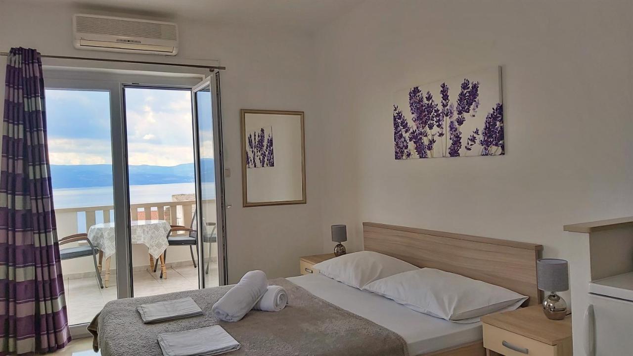 Apartments Nemira Omis Ngoại thất bức ảnh