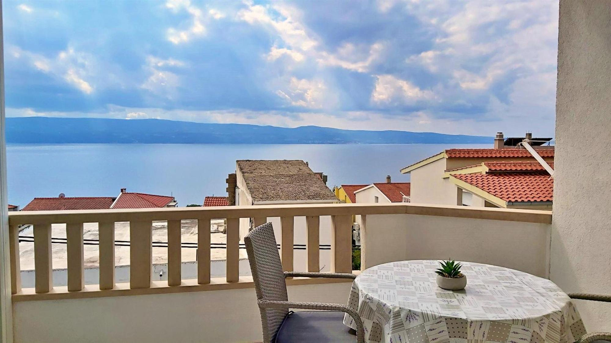 Apartments Nemira Omis Phòng bức ảnh