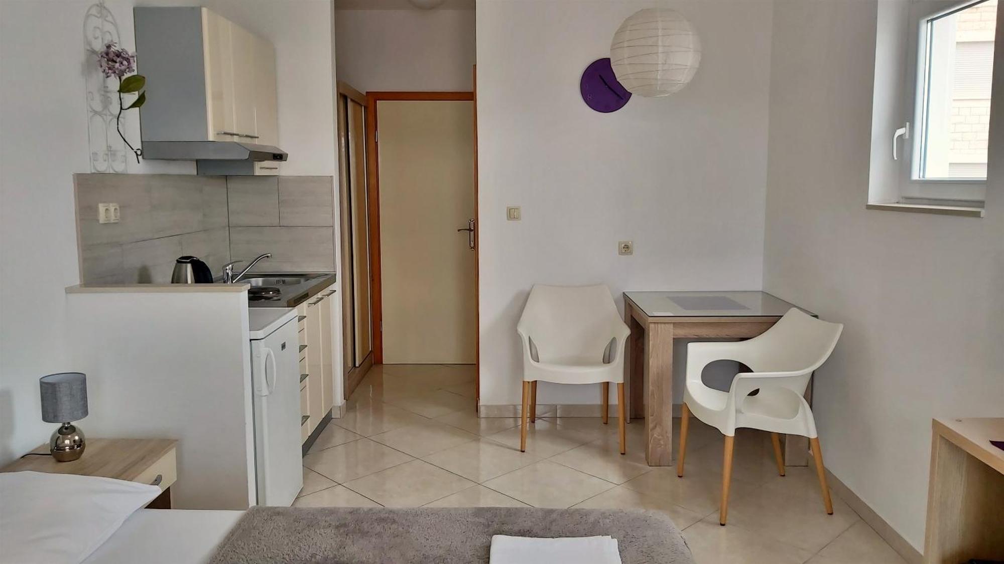 Apartments Nemira Omis Phòng bức ảnh