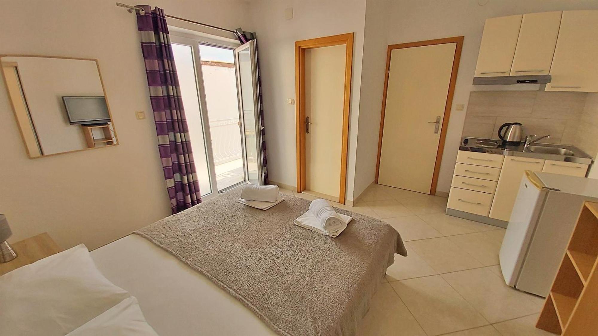 Apartments Nemira Omis Phòng bức ảnh